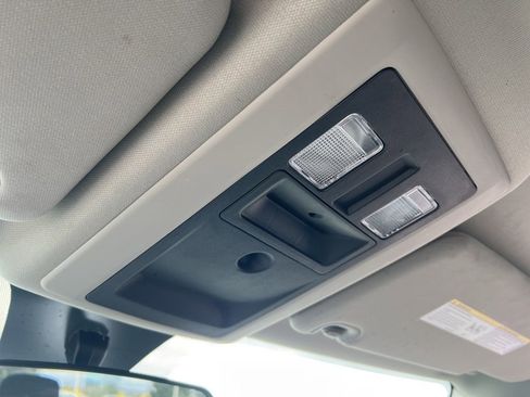 Used 2024 RAM 1500 Classic SLT image 21