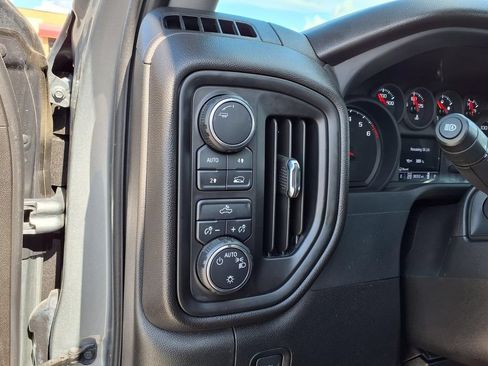 Used 2024 Chevrolet Silverado 1500 Custom AWD/4WD image 26