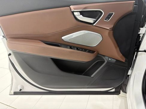 Certified 2025 Acura RDX SH-AWD w/ Technology Package image 10