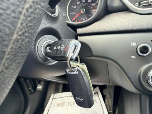 Used 2020 Kia Sportage LX AWD/4WD image 36