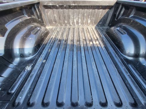 Used 2024 RAM 1500 Laramie image 11