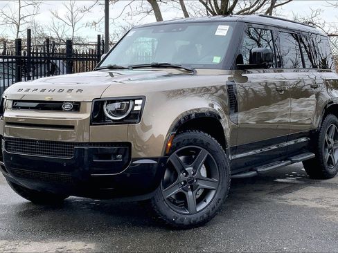 New 2026 Land Rover Defender 110 X-Dynamic SE image 1