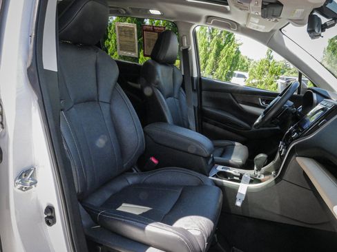 Used 2022 Subaru Ascent Touring AWD/4WD image 34