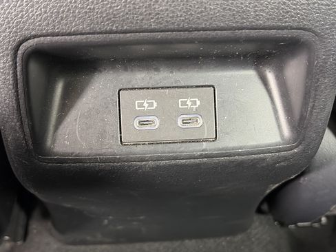 Used 2024 Toyota Corolla LE FWD image 18