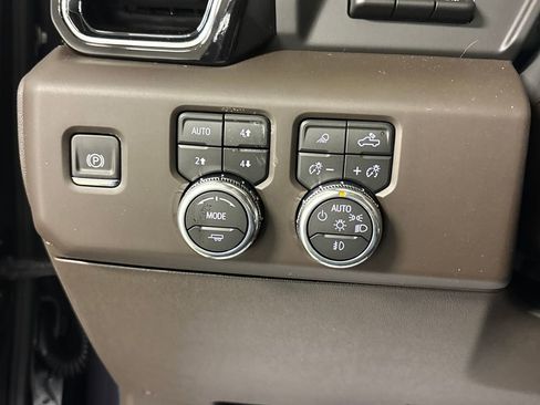 New 2026 GMC Sierra 2500 Denali w/ Max Trailering Package image 31