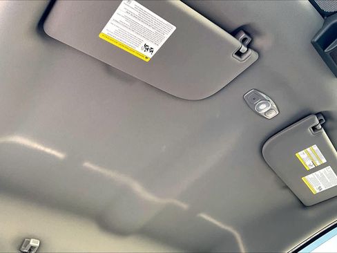 Used 2020 Ford F150 XL image 14