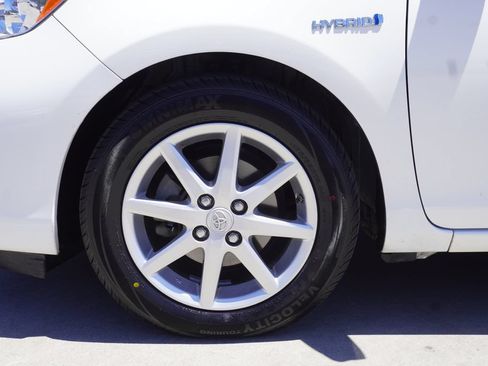Used 2012 Toyota Prius C Three FWD image 21