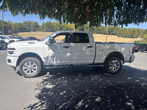 New 2026 RAM 2500 Big Horn image 7