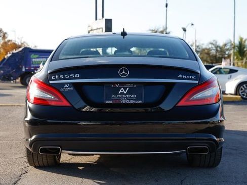 Used 2012 Mercedes-Benz CLS 550 4MATIC w/ Premium I Pkg image 12