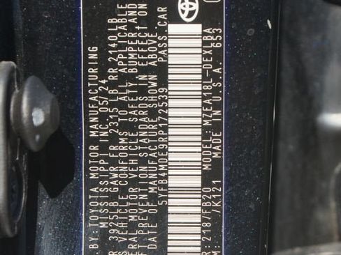 Used 2024 Toyota Corolla LE FWD image 25