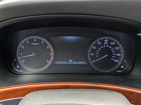 Used 2014 Hyundai Equus Signature RWD image 21