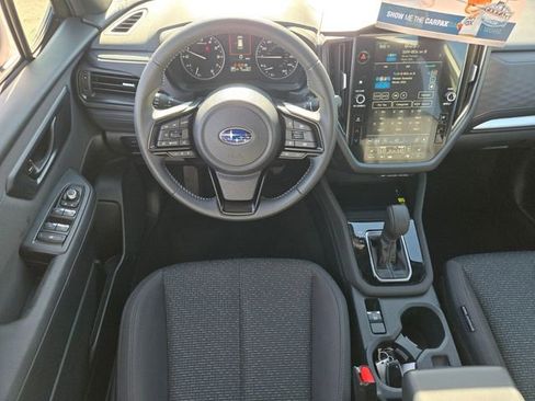 Used 2025 Subaru Forester Premium AWD/4WD image 13