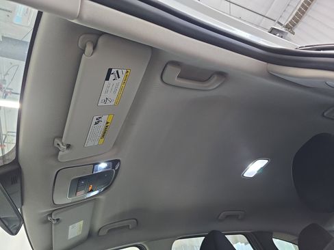 Certified 2025 Hyundai Tucson SEL AWD/4WD image 31
