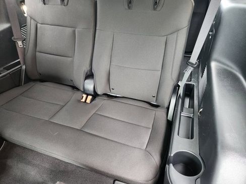 Used 2022 Ford Explorer XLT image 31