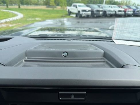 Used 2025 Ford F450 Platinum AWD/4WD image 31