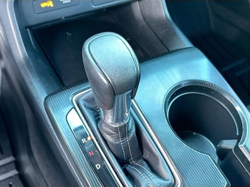 Used 2024 Honda Civic Sport image 16