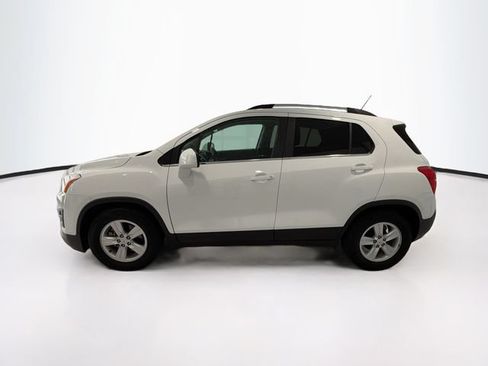 Used 2016 Chevrolet Trax LT FWD image 4