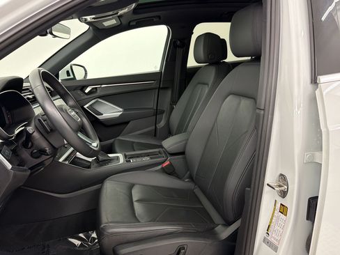 Used 2025 Audi Q3 2.0T Premium AWD/4WD image 5