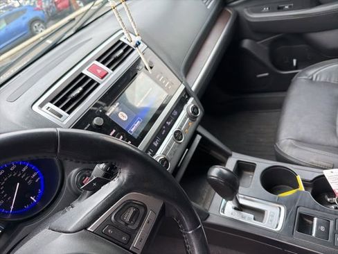 Used 2016 Subaru Outback 2.5i Limited image 6