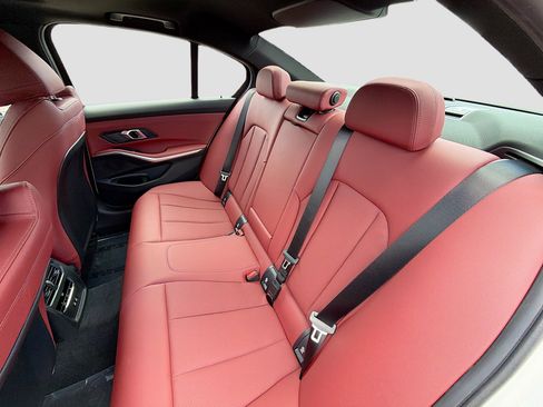 New 2026 BMW 330i Sedan w/ M Sport Package image 21