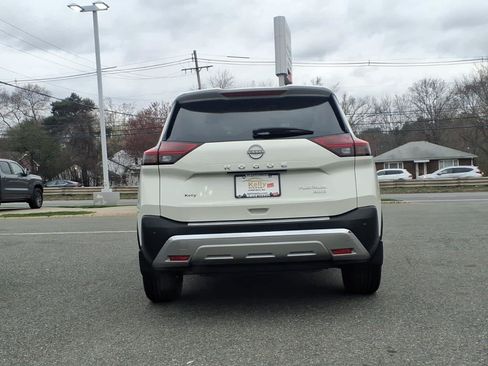 Certified 2023 Nissan Rogue Platinum w/ Platinum Premium Package AWD/4WD image 5