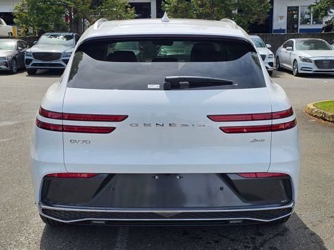 New 2026 Genesis GV70 2.5T Advanced AWD/4WD image 6