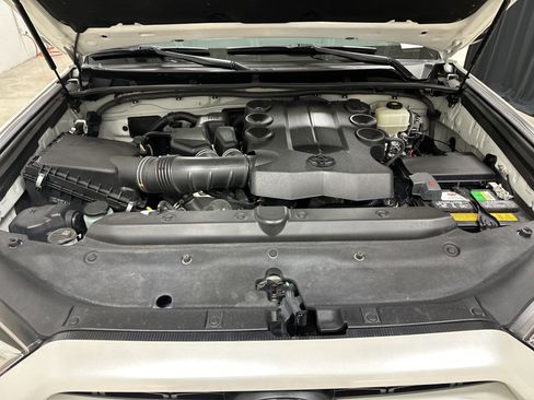 Used 2018 Toyota 4Runner Limited image 35