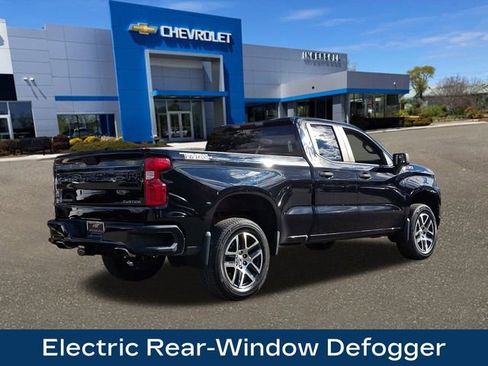 Used 2019 Chevrolet Silverado 1500 Custom Trail Boss w/ Custom Convenience Package image 9