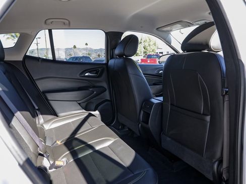 Used 2025 Chevrolet Trax ACTIV w/ Driver Confidence Package image 22