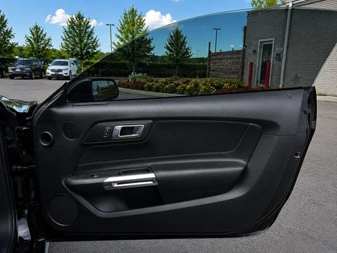 Used 2020 Ford Mustang GT w/ Equipment Group 301A RWD image 25