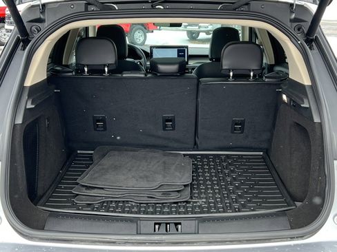 Used 2023 Lincoln Corsair AWD w/ Equipment Group 101A image 34