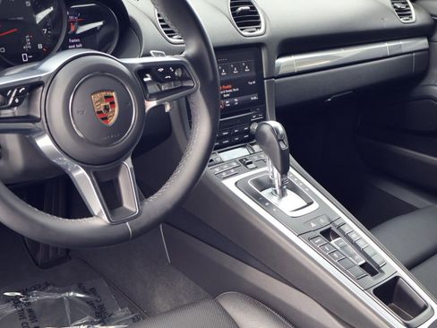 Certified 2023 Porsche 718 Boxster image 21