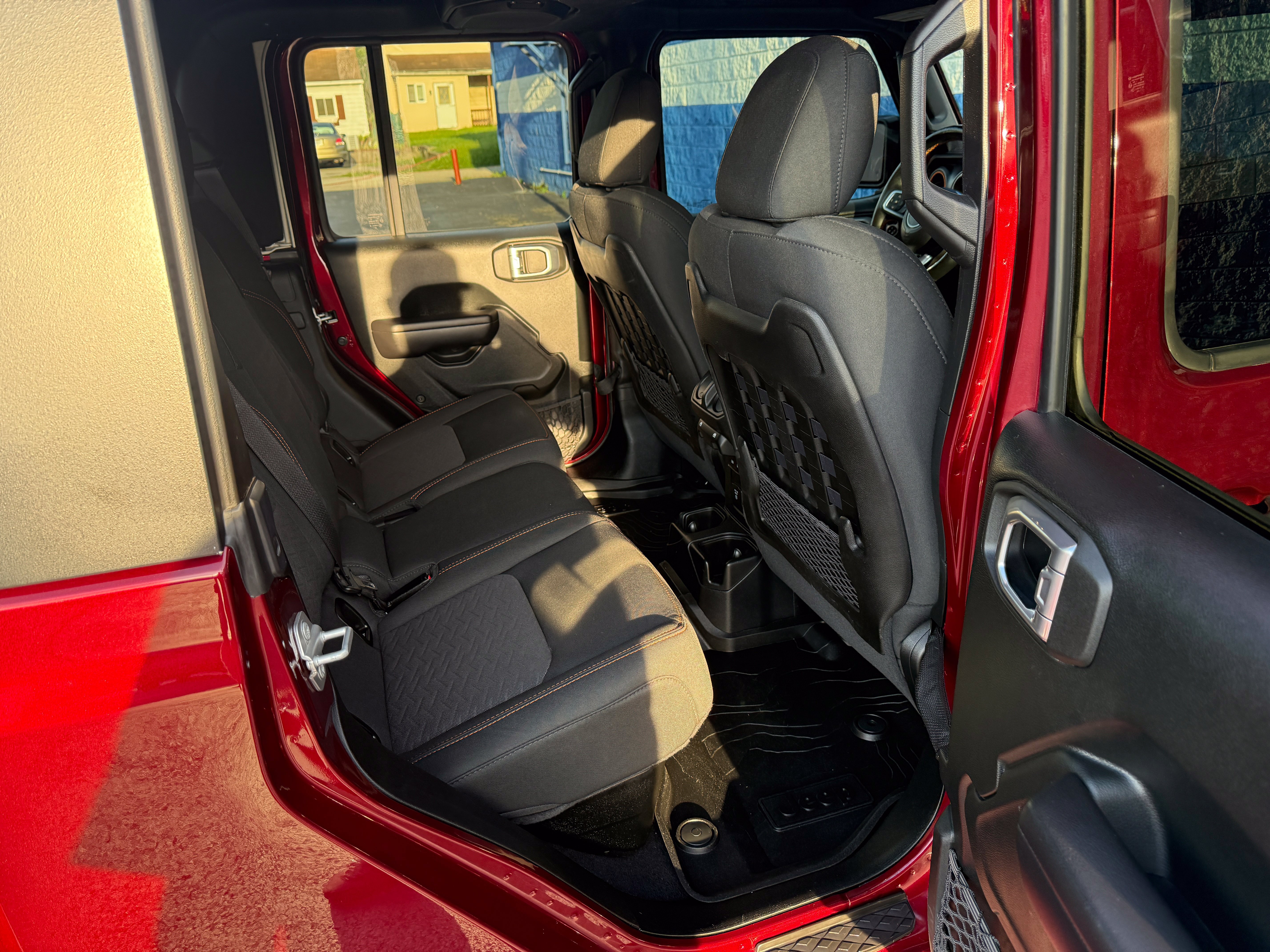 Used 2021 Jeep Gladiator Mojave w/ Cold Weather Group AWD/4WD image 17
