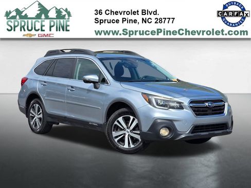 Used 2018 Subaru Outback 2.5i Limited AWD/4WD image 1