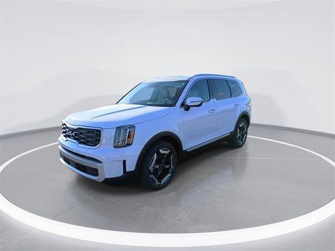 New 2025 Kia Telluride S image 4