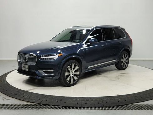 Used 2024 Volvo XC90 B6 Ultimate w/ Protection Package Premier AWD/4WD image 4