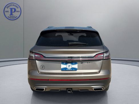 Used 2019 Lincoln Nautilus Reserve AWD/4WD image 6