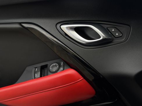 Used 2021 Chevrolet Camaro LT w/ Redline Edition RWD image 23