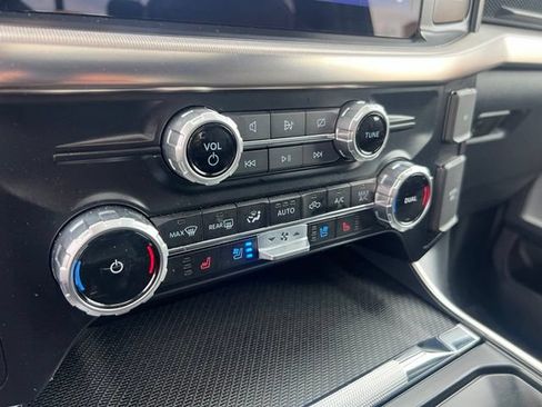 Certified 2023 Ford F150 Raptor w/ Raptor 37 Performance Package AWD/4WD image 17