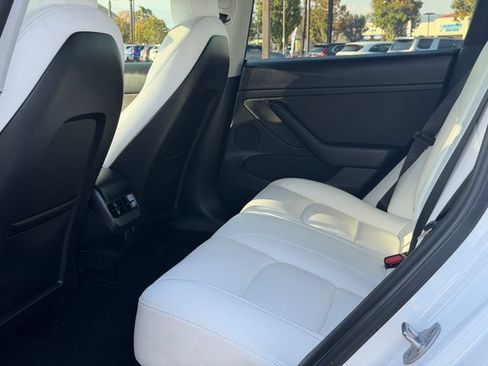 Used 2022 Tesla Model 3 Performance AWD/4WD image 16