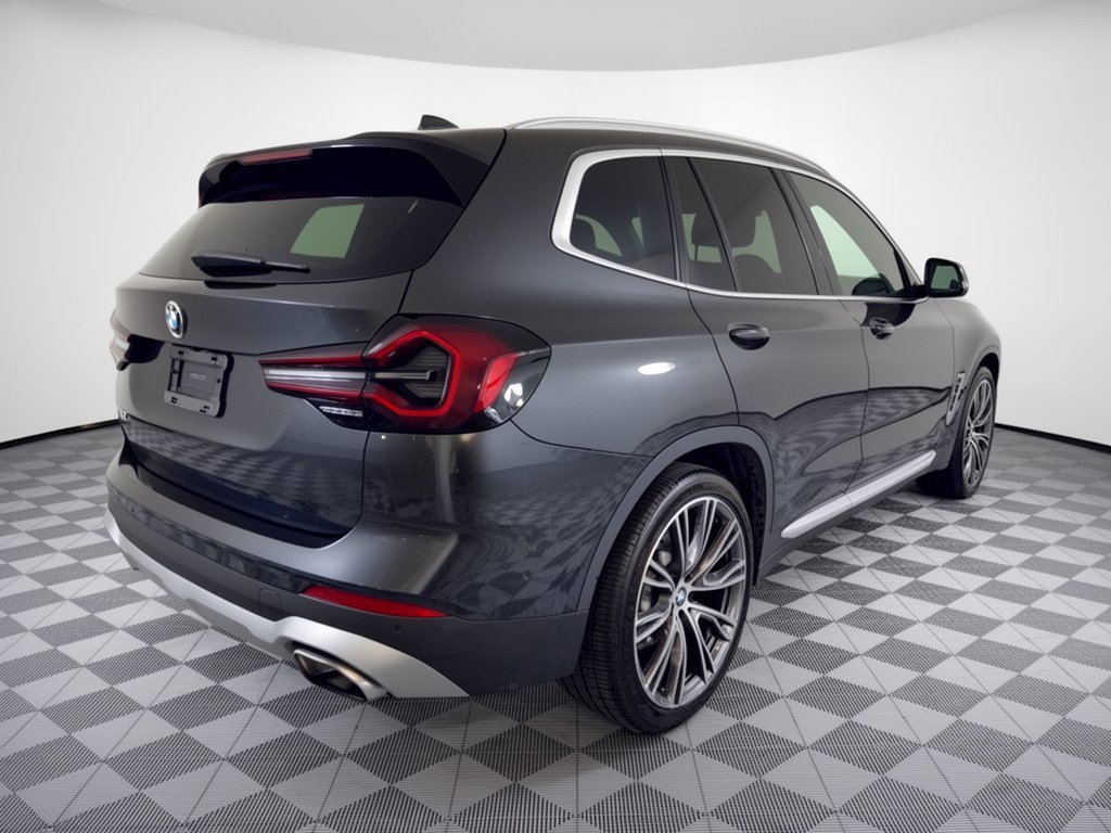 Certified 2024 BMW X3 sDrive30i w/ Premium Package RWD image 7