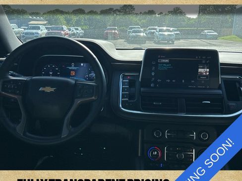 Used 2023 Chevrolet Tahoe High Country w/ Premium Package AWD/4WD image 16