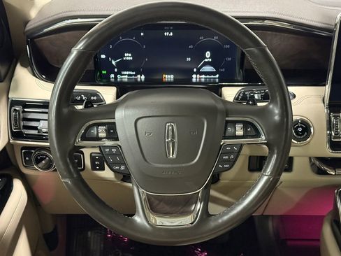 Used 2019 Lincoln Navigator L Reserve AWD/4WD image 26