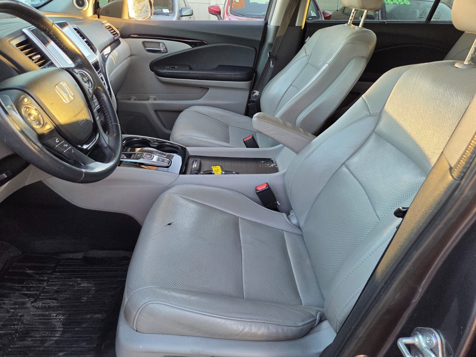Used 2017 Honda Pilot Elite image 7