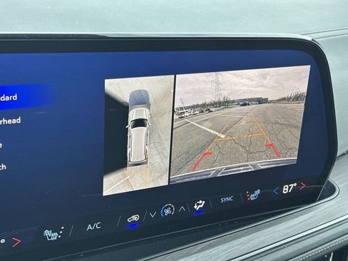 Certified 2025 Chevrolet Tahoe LT image 17