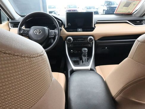 Used 2025 Toyota RAV4 LE FWD image 37