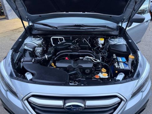 Used 2019 Subaru Outback 2.5i image 18