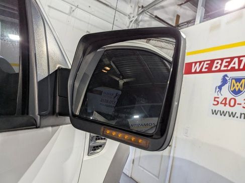 Used 2014 Ford F150 Raptor w/ Equipment Group 801A Luxury image 44