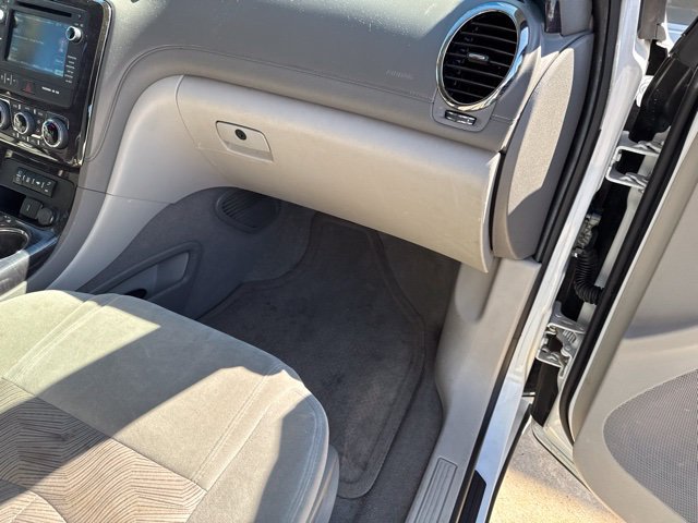 Used 2016 Buick Enclave Convenience w/ Trailering Package FWD image 12