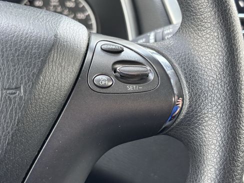 Used 2023 Nissan Murano S AWD/4WD image 20